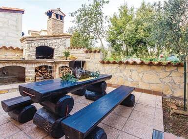 Kuca, Ližnjan, prodaja, 674000 €, 212 m2