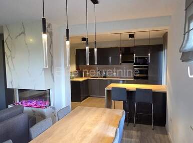 Trosoban stan, Viškovo, Marčelji, najam, 1500 €, 155 m2