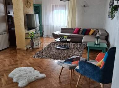 Trosoban stan, Opatija, Ičići, najam, 1700 €, 120 m2
