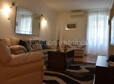 Trosoban stan, Rijeka, Centar, najam, 850 €, 74 m2
