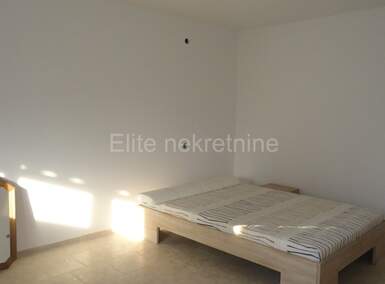 Jednosoban stan, Kastav, Trinajstići, najam, 200 €, 40 m2