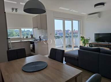 Trosoban stan, Viškovo, najam, 800 €, 55 m2