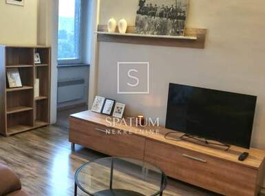 Trosoban stan, Rijeka, Kozala, najam, 750 €, 45 m2