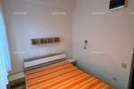 Na prodaju: Apartman u Novigradu s velikim vrtom.

Prodajemo apartman u Nov...