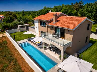 Kuca, Poreč, prodaja, 649000 €, 145 m2