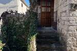 Prodaje se stara kamena kuća u okolici Pazina, ukupne površine 79 m², sm...