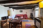Prodaje se stara kamena kuća u okolici Pazina, ukupne površine 79 m², sm...
