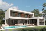 Prodajemo prelijepu kuću na parceli površine 640 m2 i stambene površine ...