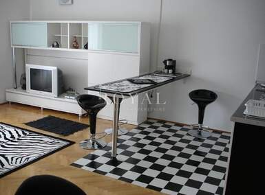 Dvosoban stan, Rijeka, Centar, najam, 900 €, 62 m2