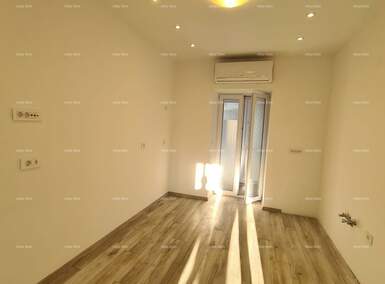Dvosoban stan, Pula, prodaja, 315000 €, 72 m2