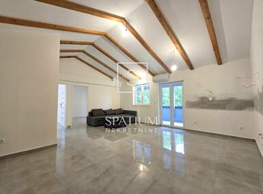 Trosoban stan, Viškovo, Marčelji, prodaja, 218000 €, 83 m2