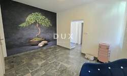 Trosoban stan, Pula, Centar, prodaja, 160000 €, 49 m2