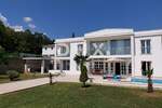 OPATIJA, MATULJI - Kuća (zgrada) 440m2 s pogledom na more i s bazenom + uređe