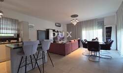 Kuca, Kostrena, prodaja, 1550000 €, 297 m2