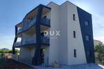 Trosoban stan, Sukošan, prodaja, 273000 €, 74 m2