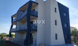 Trosoban stan, Sukošan, prodaja, 273000 €, 74 m2