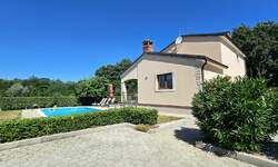 Kuca, Sveti Lovreč, prodaja, 450000 €, 140 m2