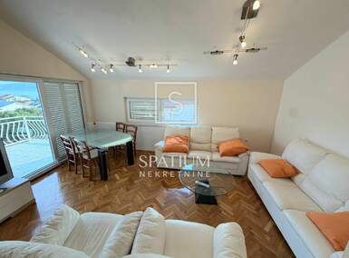 Trosoban stan, Novi Vinodolski, Klenovica, prodaja, 187000 €, 64 m2