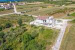 Novigrad, okolica, osunčano građevinsko zemljište s pogledom!