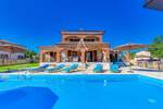 Kuca, Višnjan, prodaja, 650000 €, 205 m2