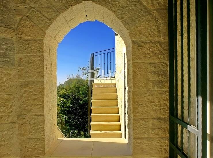 ISTRA, SVETI LOVREČ - Rustikalna kuća s bazenom — fotografija 6