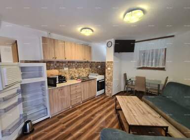 Kuca, Fažana, prodaja, 450000 €, 200 m2