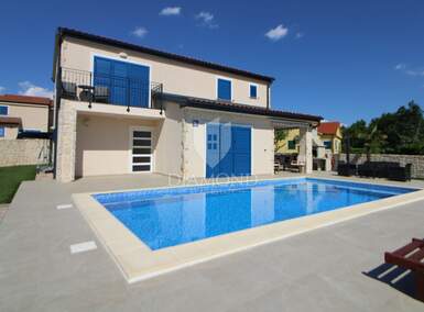 Kuca, Dobrinj, Kras, prodaja, 750000 €, 184 m2