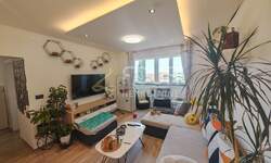 Dvosoban stan, Pula, Centar, prodaja, 229000 €, 52 m2