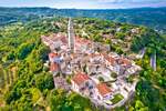 PIĆAN, TRI KAMENE KUĆE U NIZU ZA RENOVACIJU S PANORAMSKIM POGLEDOM