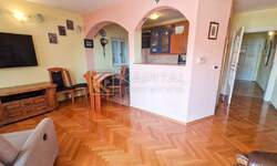 Trosoban stan, Rijeka, Drenova, prodaja, 250000 €, 64 m2