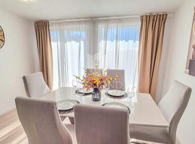 Dvosoban stan, Novigrad, prodaja, 220000 €, 27 m2