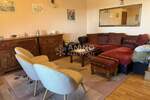 Trški Vrh – kuća s uređenom okućnicom, vinogradom i prekrasnim pogledom