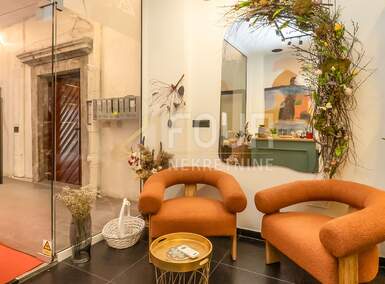 Poslovni prostor, Rijeka, Centar, najam, 800 €, 22 m2