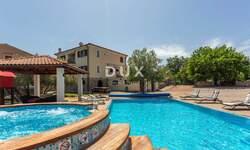 Kuca, Dobrinj, prodaja, 799000 €, 300 m2