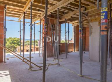 Trosoban stan, Šibenik, Brodarica, prodaja, 200000 €, 56 m2