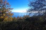 OPATIJA, DOBREĆ - Građevinsko zemljište sa starinom i pripojenom zelenom zon