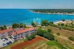 Umag, Lovrečica, zemljište sa dozvolom na 150m od mora!