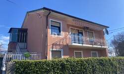 Kuca, Rijeka, Hosti, prodaja, 450000 €, 150 m2