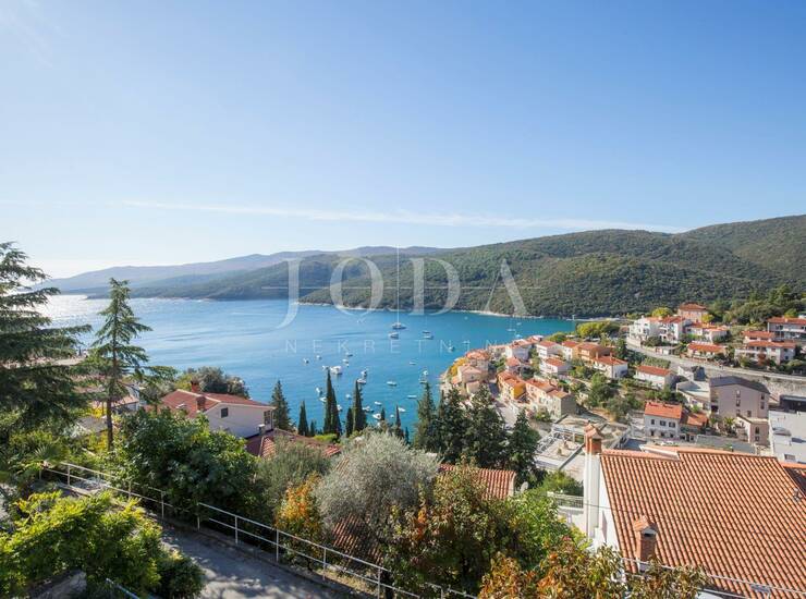 POPUST!!Kuća sa prekrasnim pogledom na more i garažom,RABAC