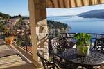 Rabac, kuća sa četiri stambene jedinice, te predivnim pogledom na more