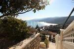 Rabac, kuća sa četiri stambene jedinice, te predivnim pogledom na more