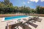 Labin, Villa sa bazenom na traženoj lokaciji