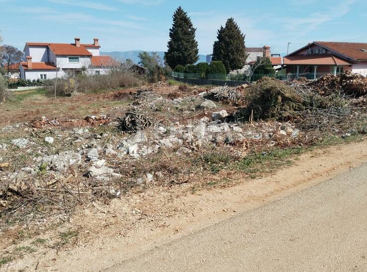 Labin, okolica, građevinsko zemljište sa pogledom na more — fotografija 2