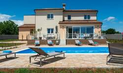 Kuca, Barban, prodaja, 950000 €, 300 m2
