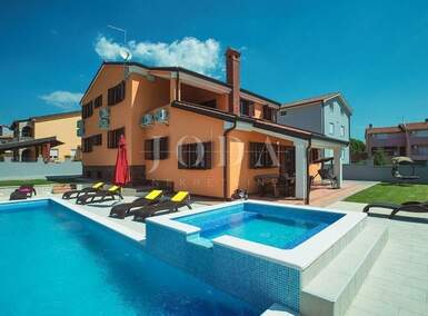 Kuca, Pula, Monte Magno, prodaja, 850000 €, 360 m2