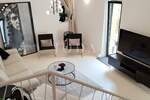 Vodnjan, prekrasna, dizajnerski renovirana kamena kuća 