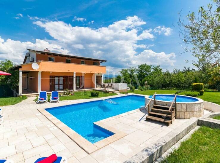 Motovun, okolica, kuća za odmor sa bazenom