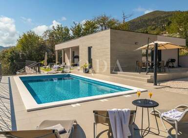 Kuca, Opatija, Opatija - Centar, prodaja, 1200000 €, 150 m2