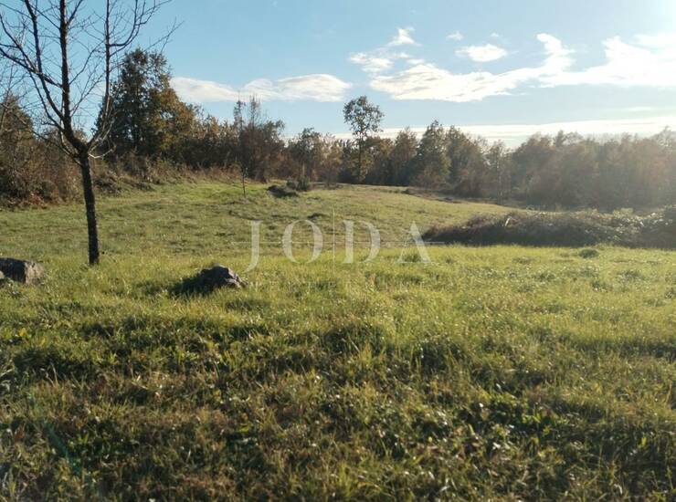 Labin, okolica, kombinacija građevinskog i poljoprivrednog zemljišta