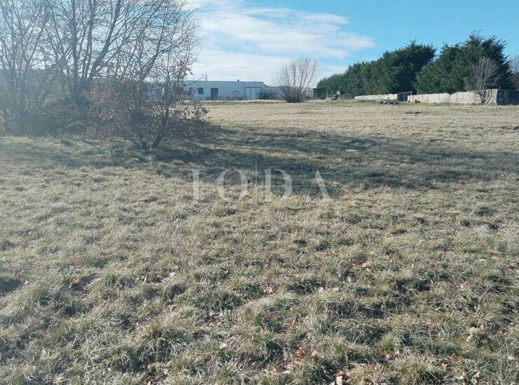 Labin, građevinsko zemljište u blizini grada